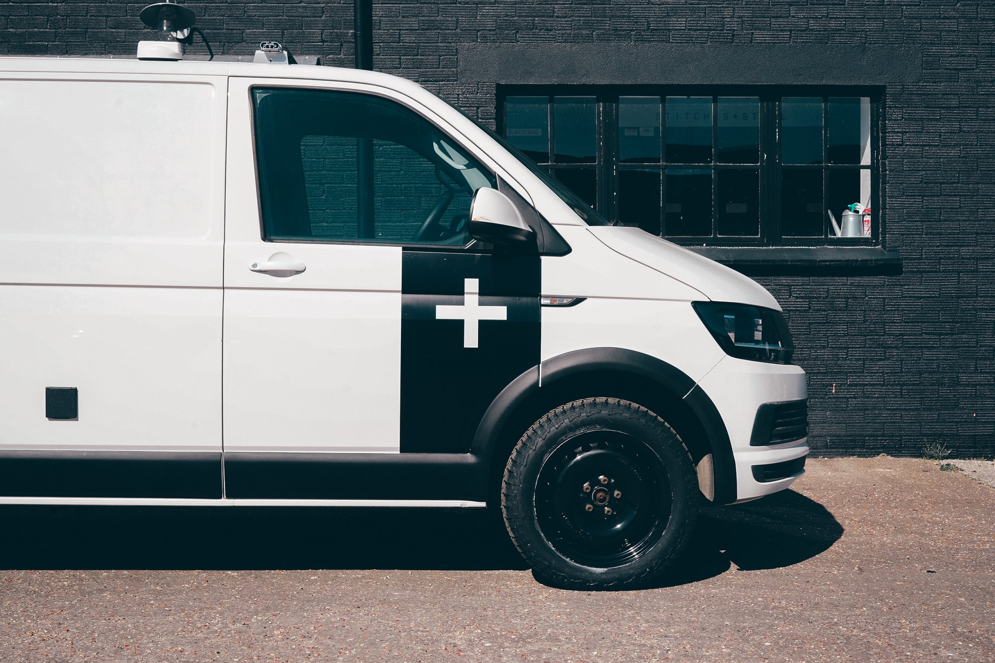 Custom Haus Special 00163