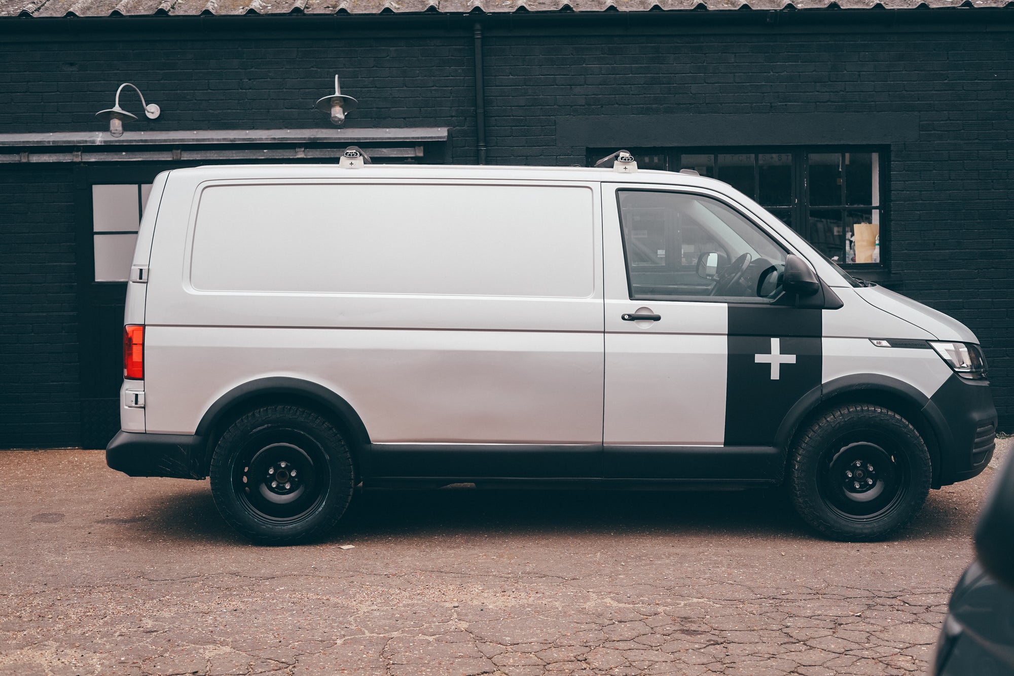Custom Haus Special 00190