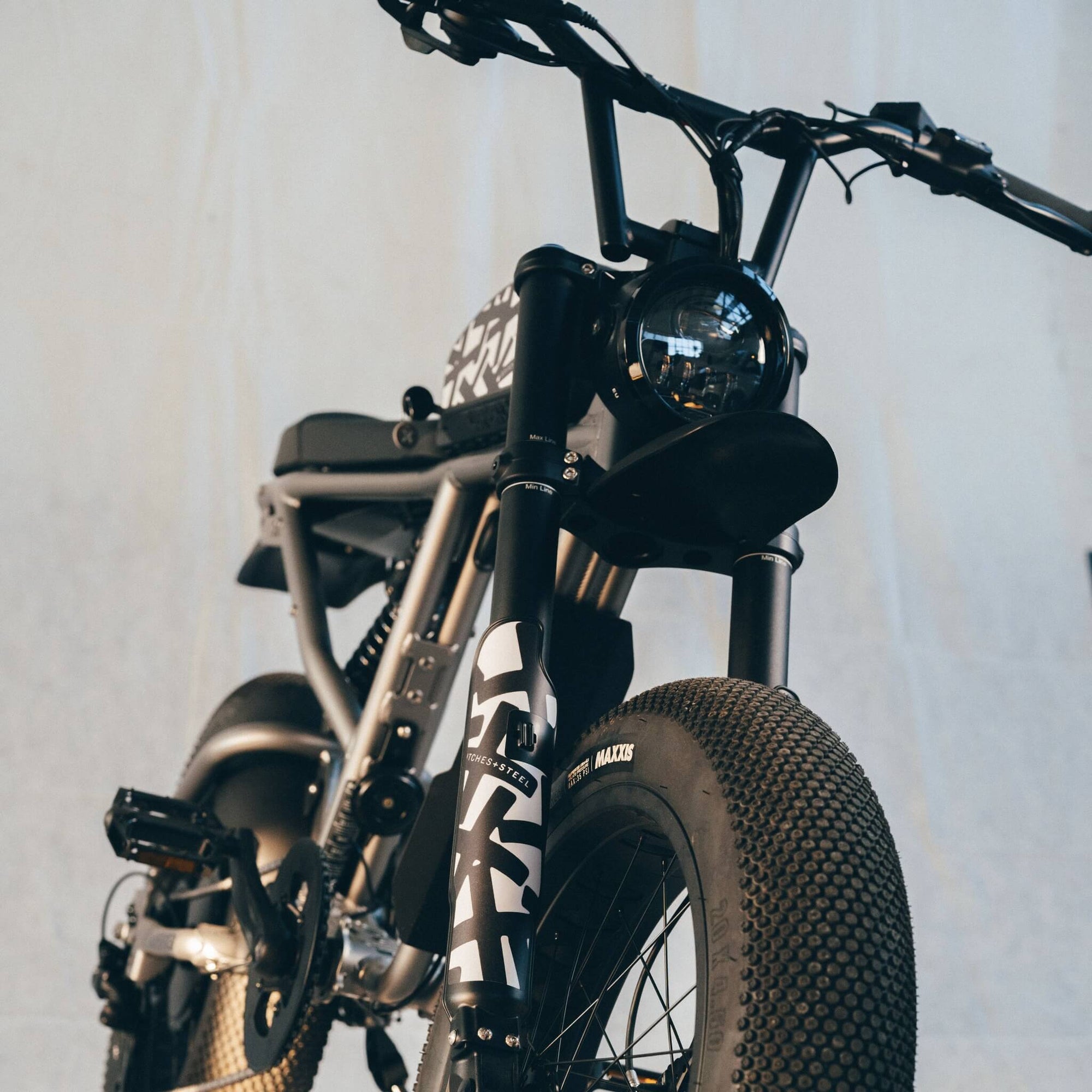 SUPER73 x S+S R Brooklyn Dark Earth