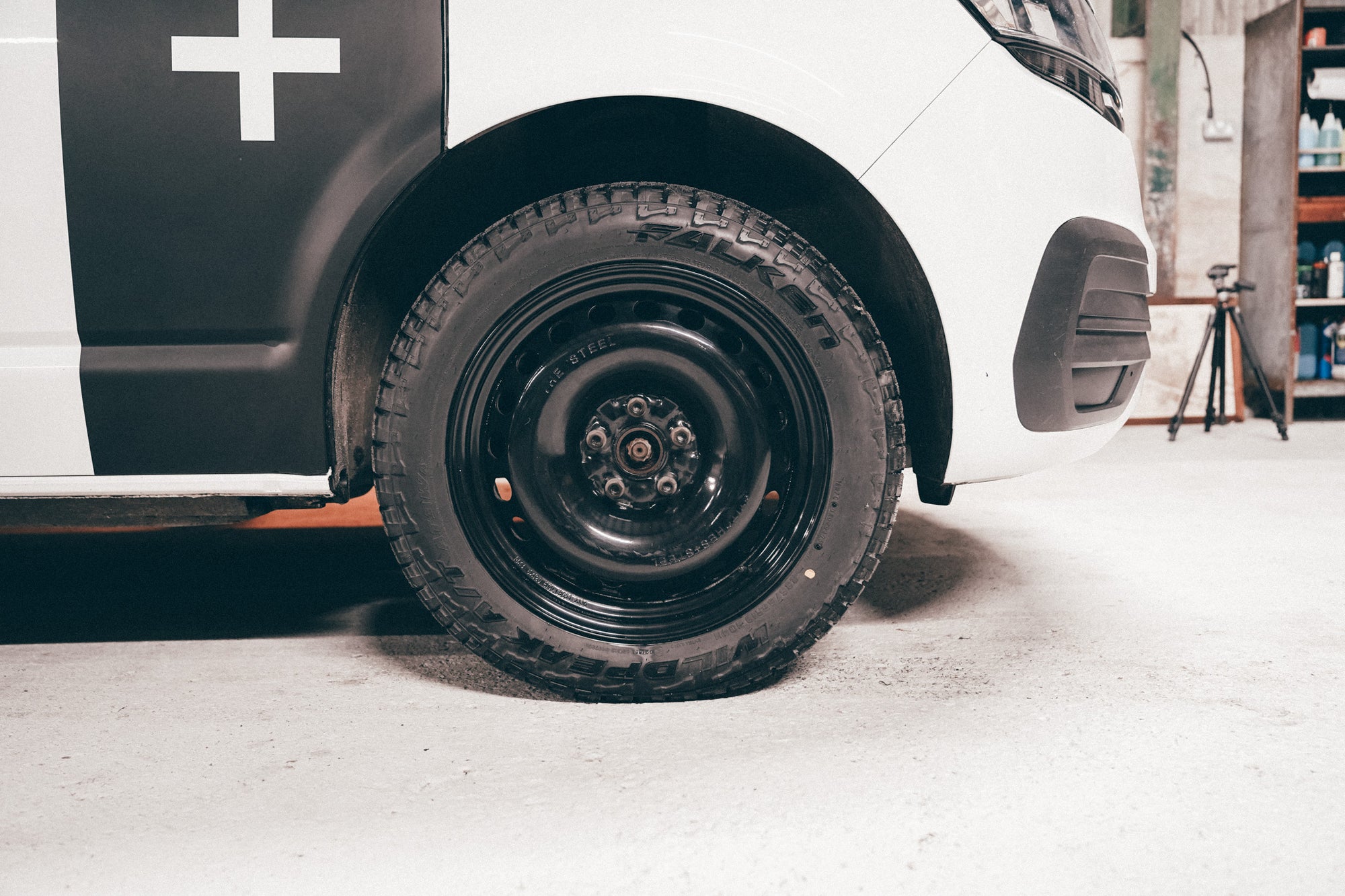 Volkswagen T6.1 Flat-pack Swamper Mule