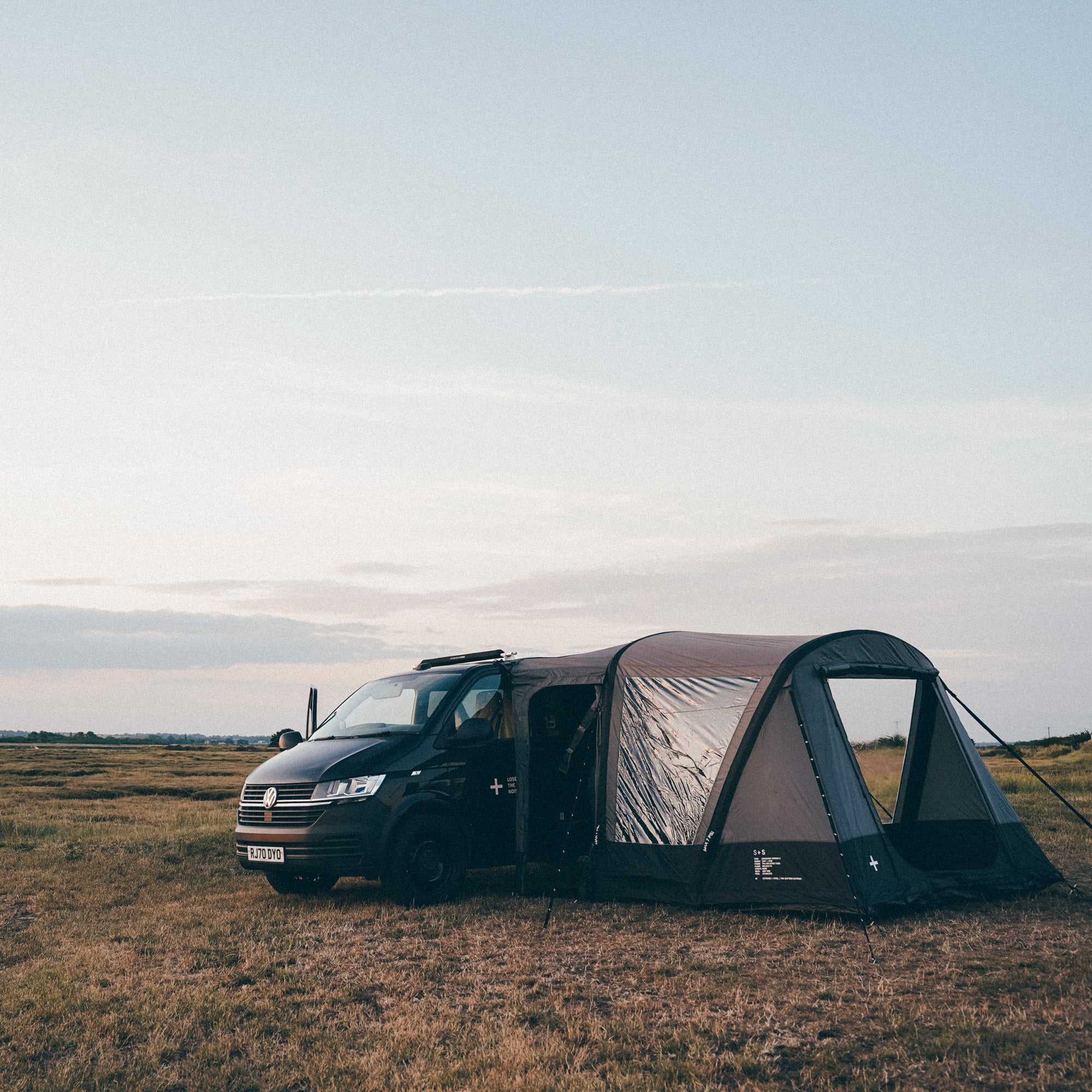 Drive-away Awning 2 inflatable