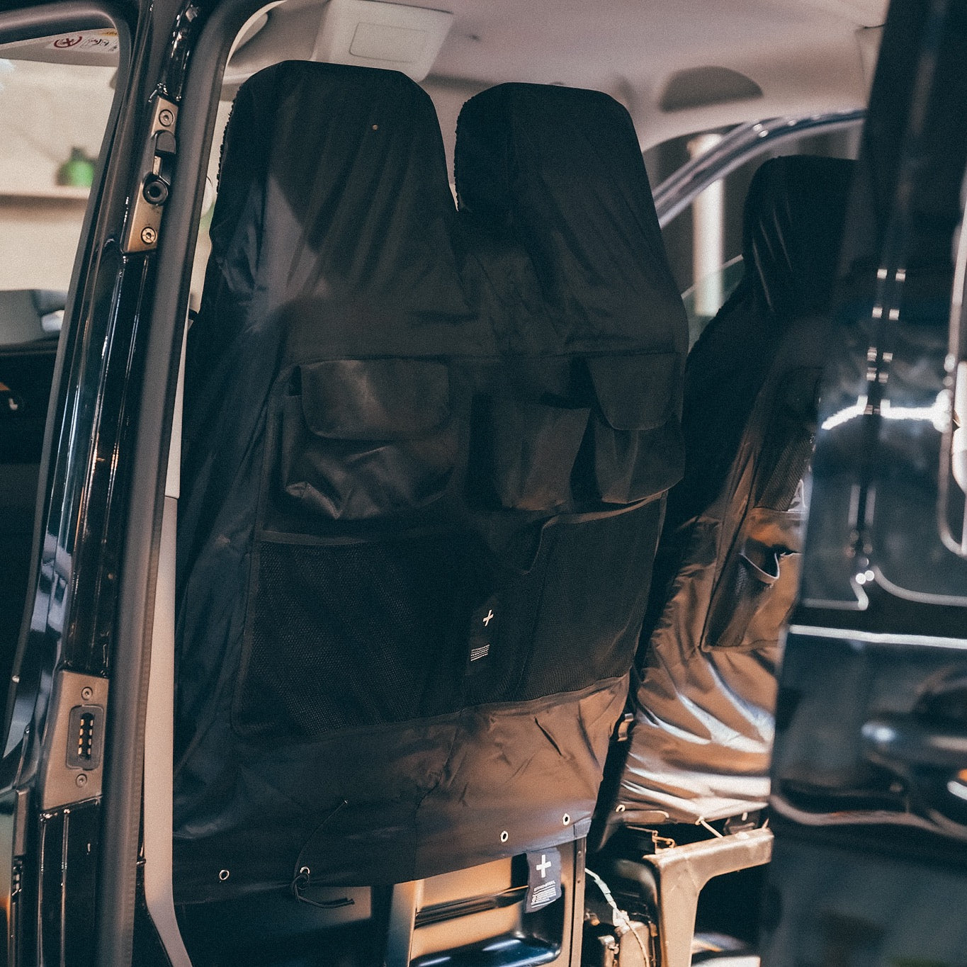 HG Seat Cover: Fleece Black