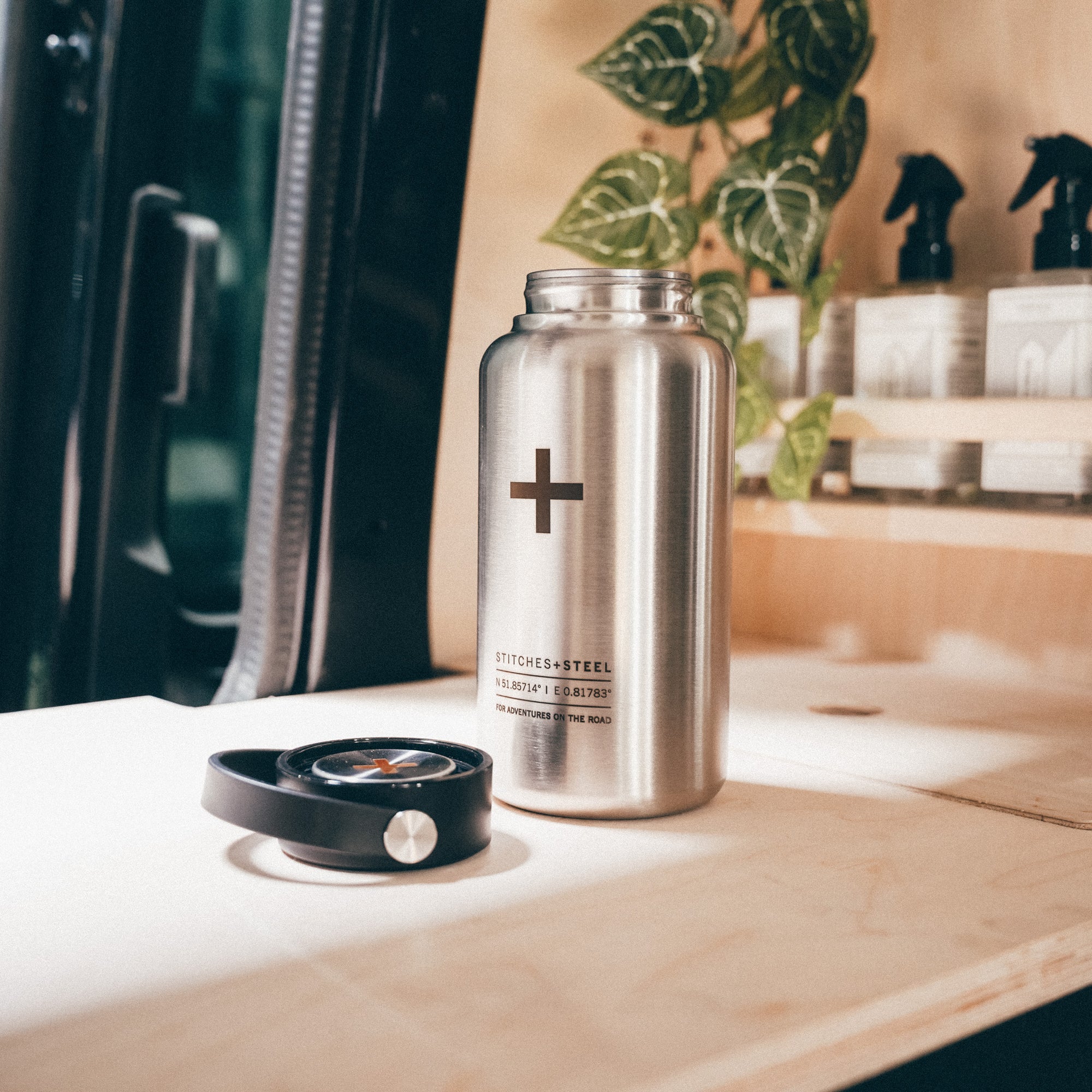 'Reservoir' Brushed Stainless Bottle - 1050ml