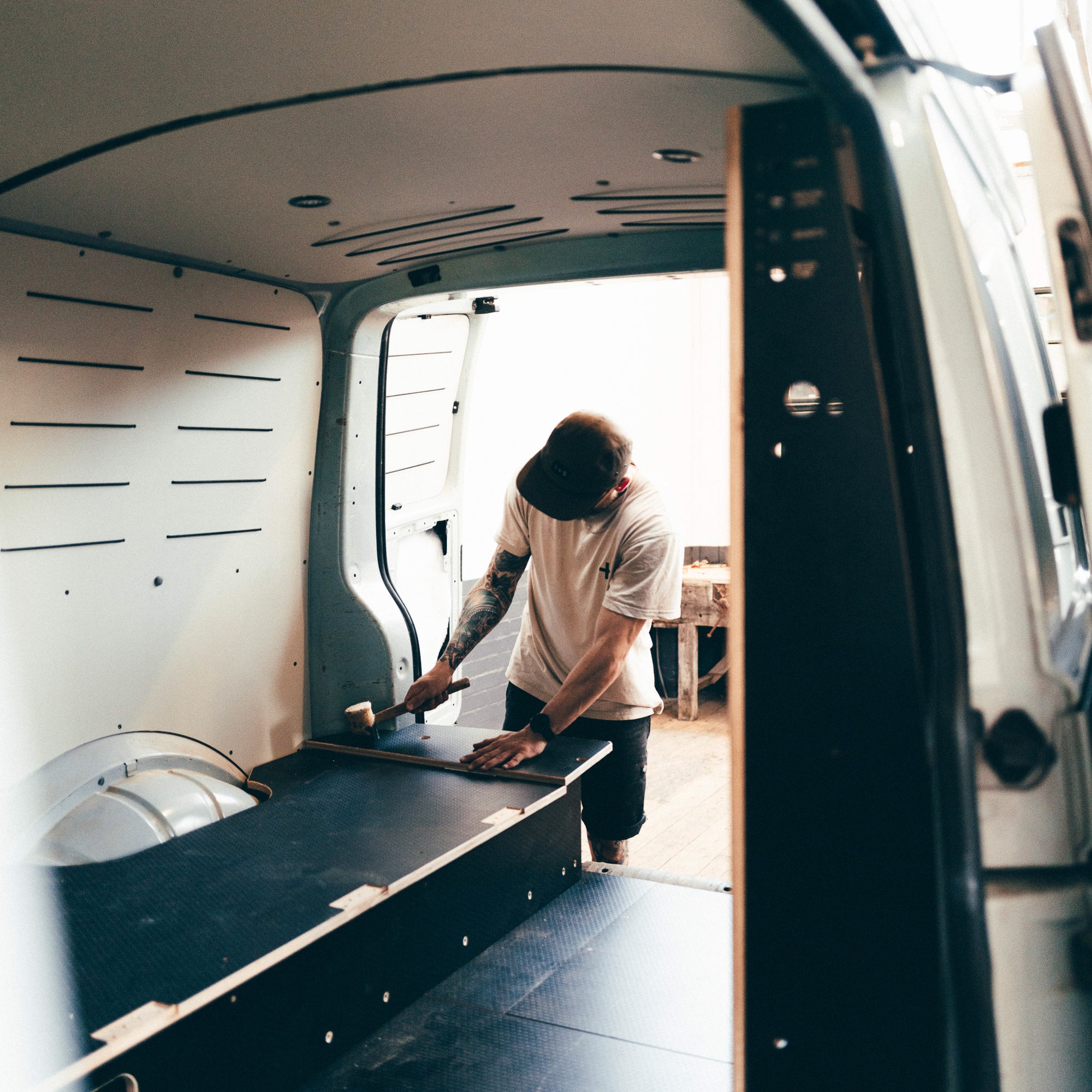 Polyline Lining Panel Kit - VW T5 / T6