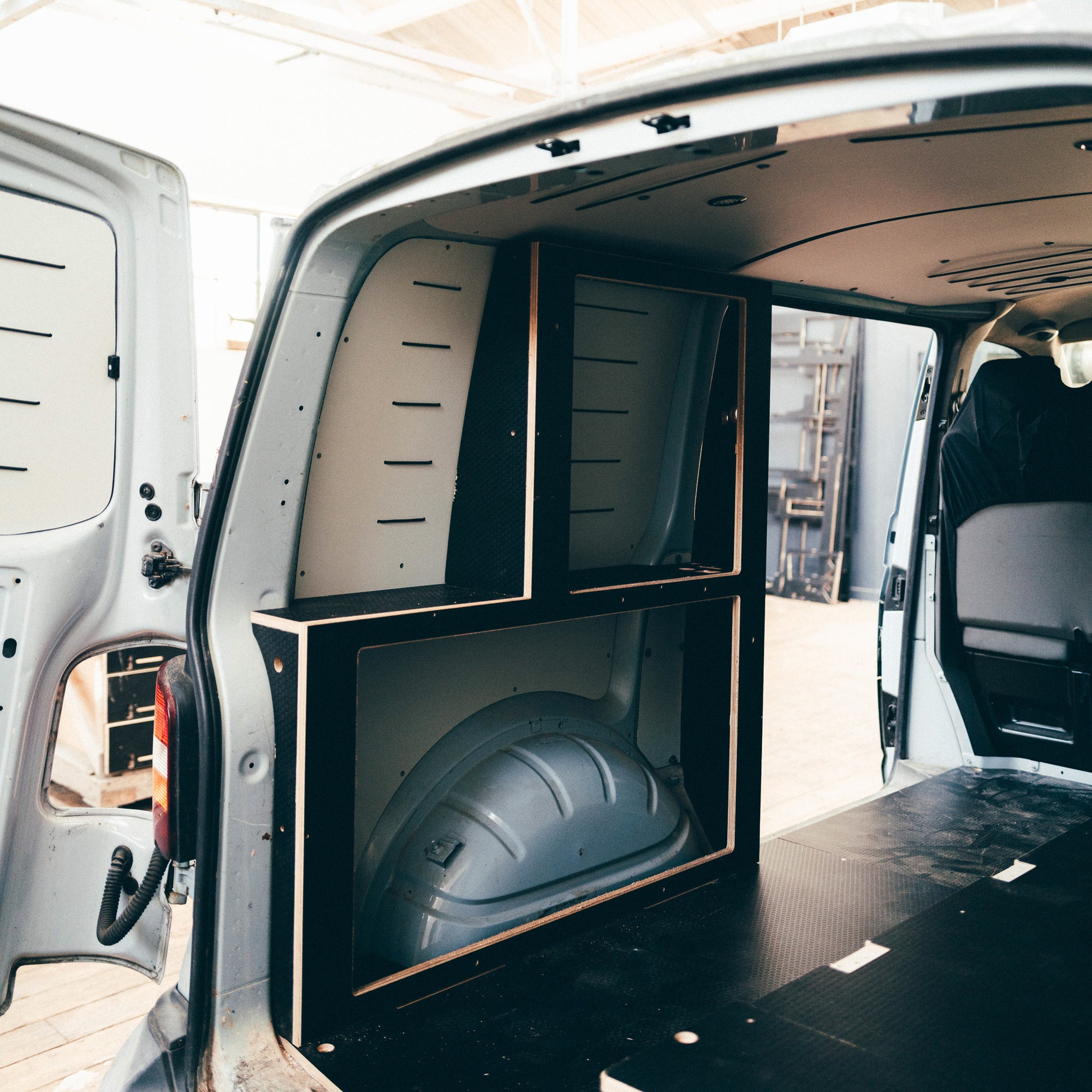 Polyline Lining Panel Kit - VW T5 / T6